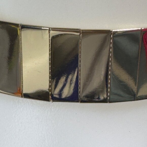 Women's Gold Metallic Adjustable Belt Modern Rectangular Design Polished Buckle - Picture 12 of 12